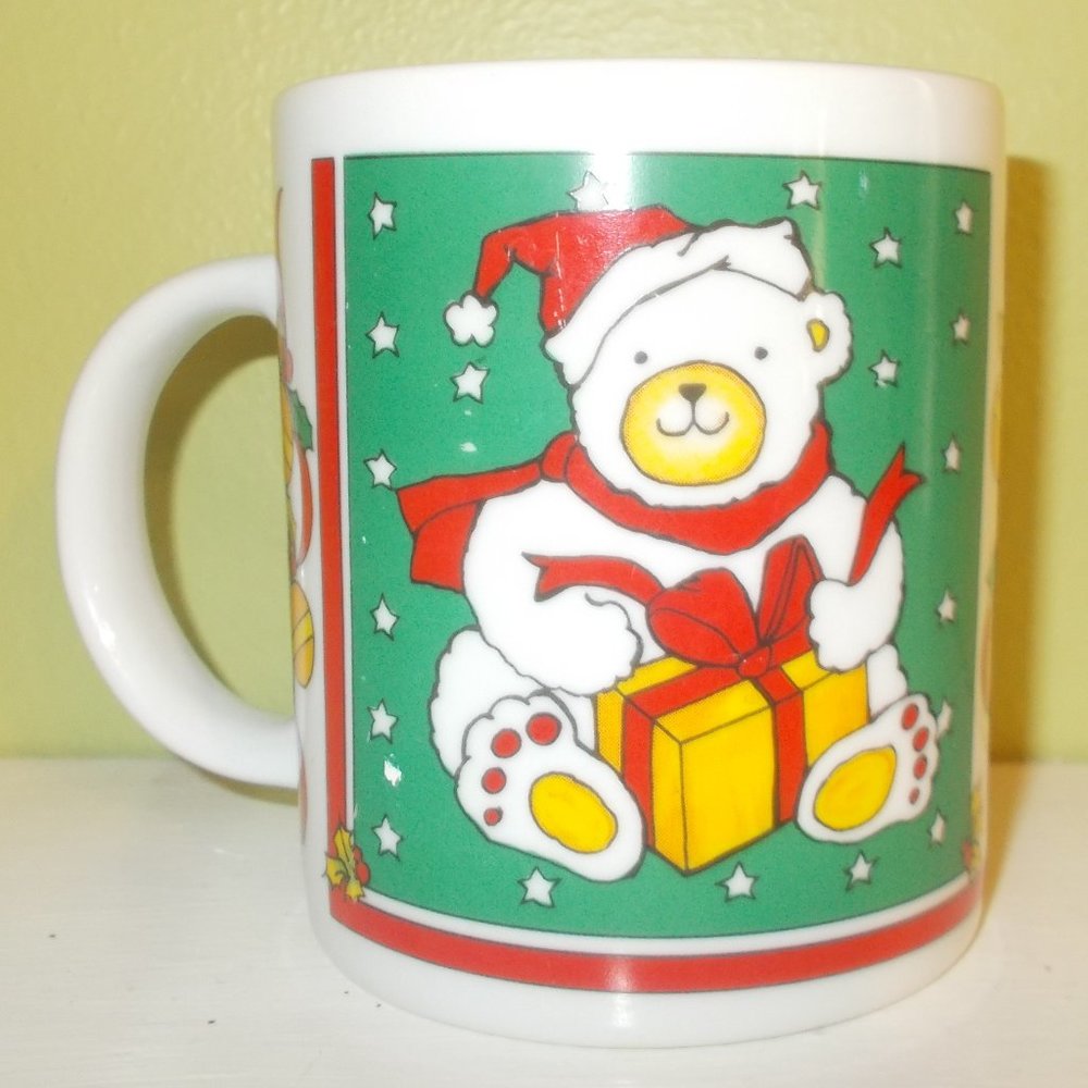 Christmas Teddy Bear Holding Gift Coffee Mug 1988 Houston Foods HF
